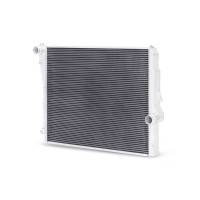 Mishimoto - Mishimoto 99-06 BMW 323i/323i/328i/330i Performance Aluminum Radiator - Image 4